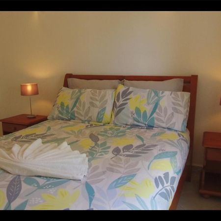 The White House Villa Jolly Harbour Luaran gambar