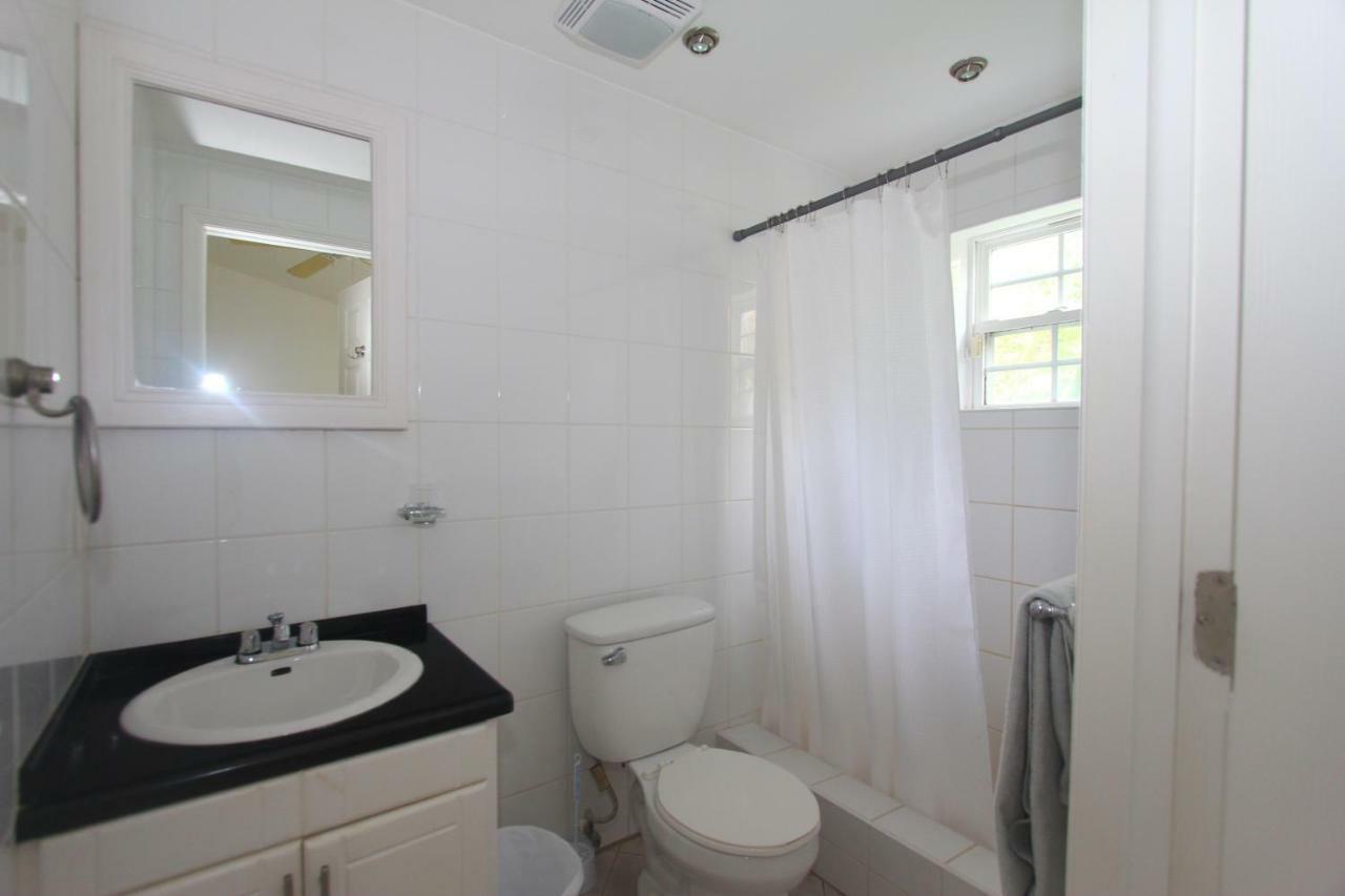 The White House Villa Jolly Harbour Luaran gambar
